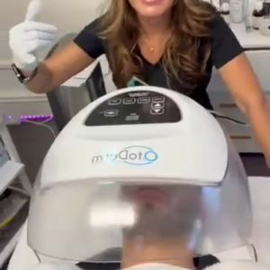 El texto del párrafo (8)